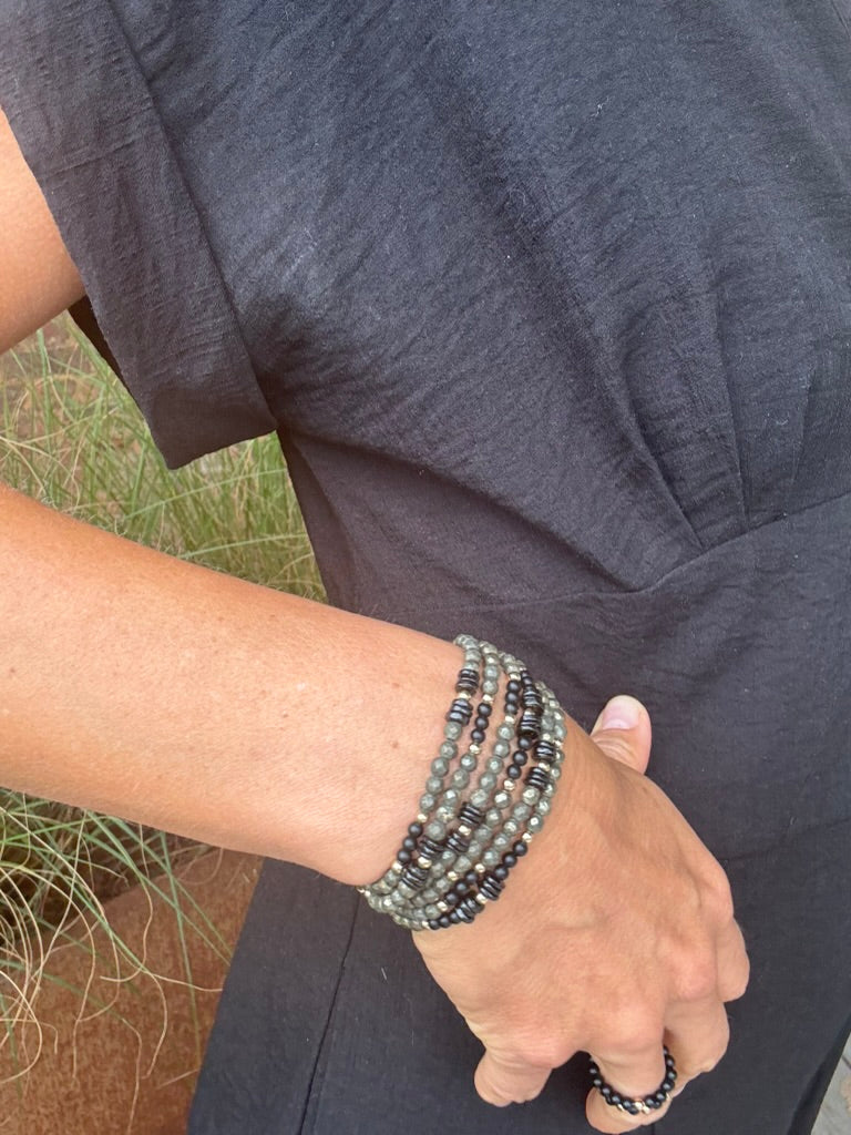 L'Énigmatique — Sautoir & Bracelet 5 tours